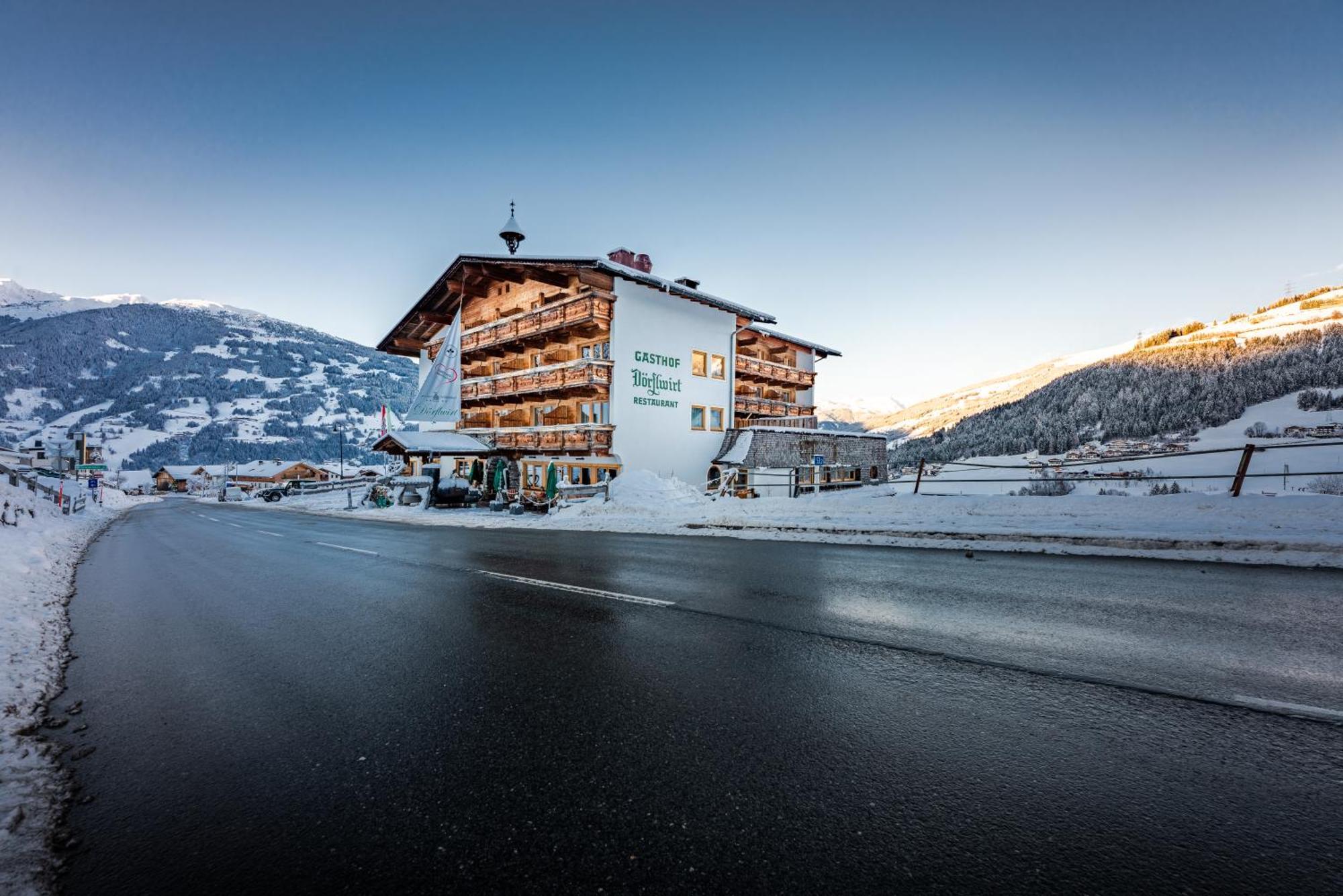 Alpen Wohlfuehlhotel Doerflwirt هينزنبرغ المظهر الخارجي الصورة