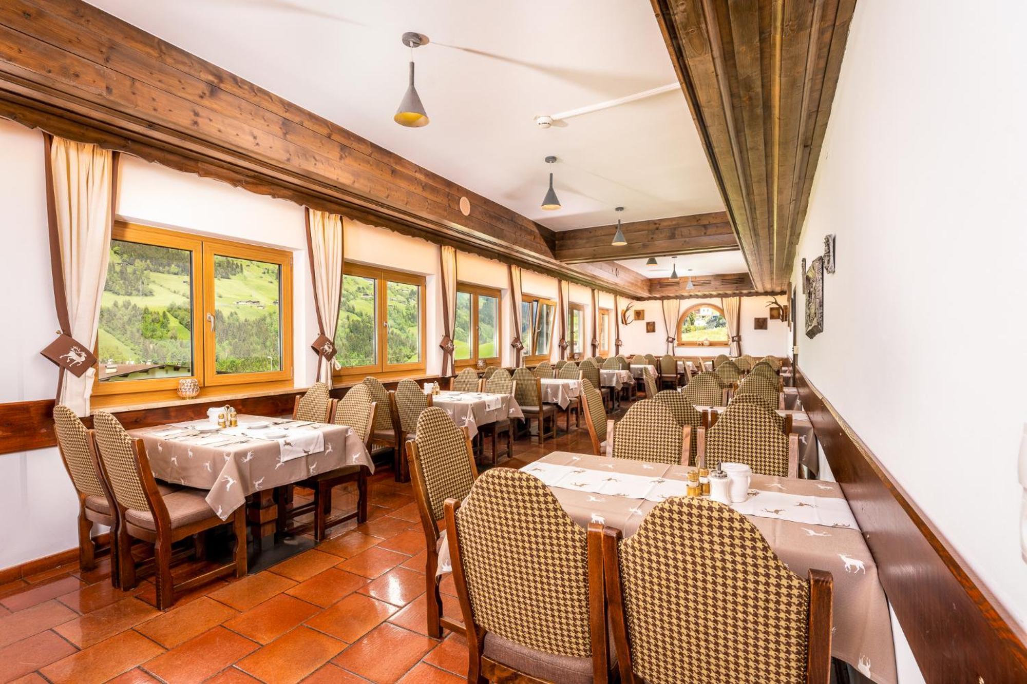 Alpen Wohlfuehlhotel Doerflwirt هينزنبرغ المظهر الخارجي الصورة