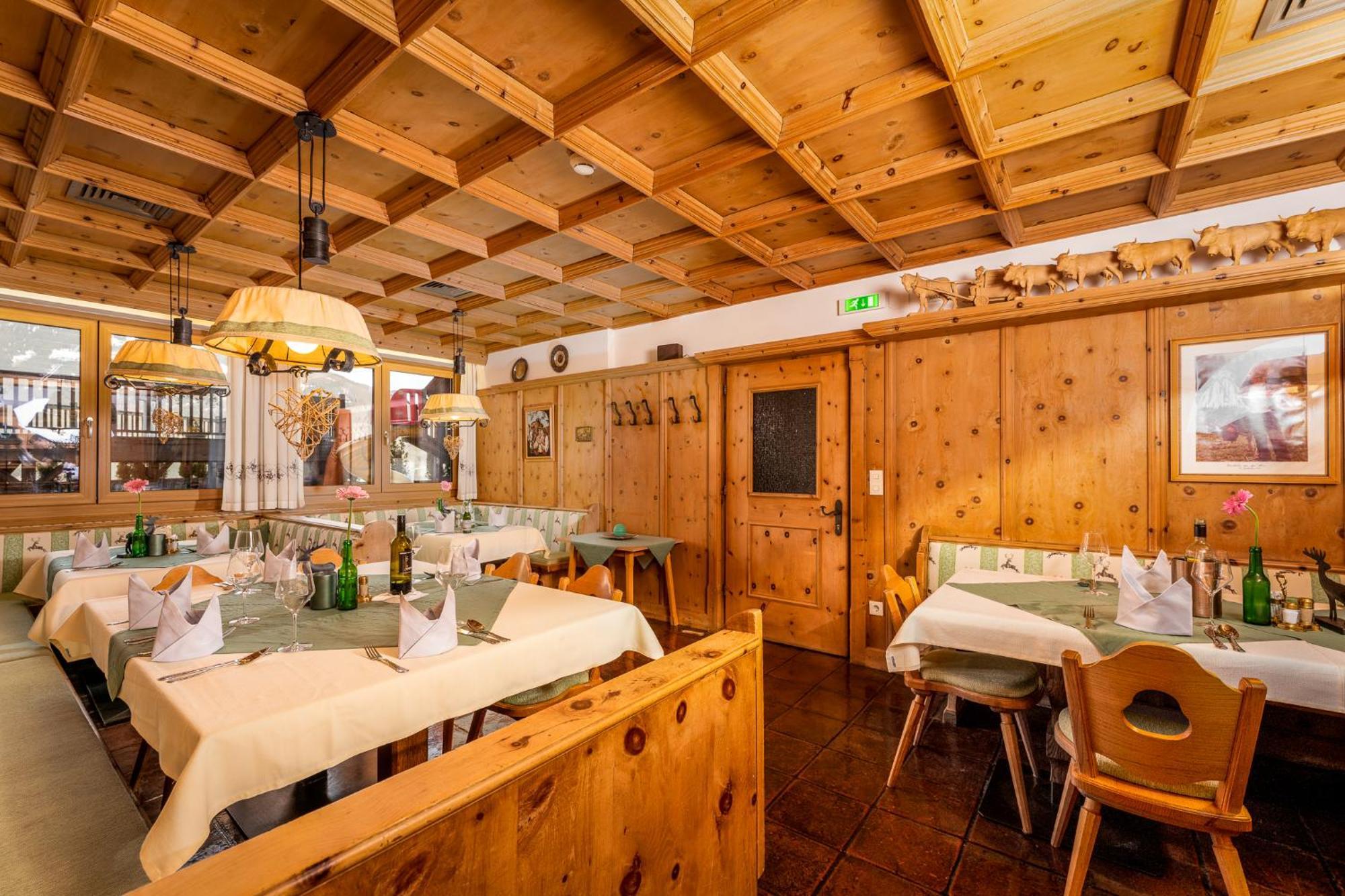 Alpen Wohlfuehlhotel Doerflwirt هينزنبرغ المظهر الخارجي الصورة
