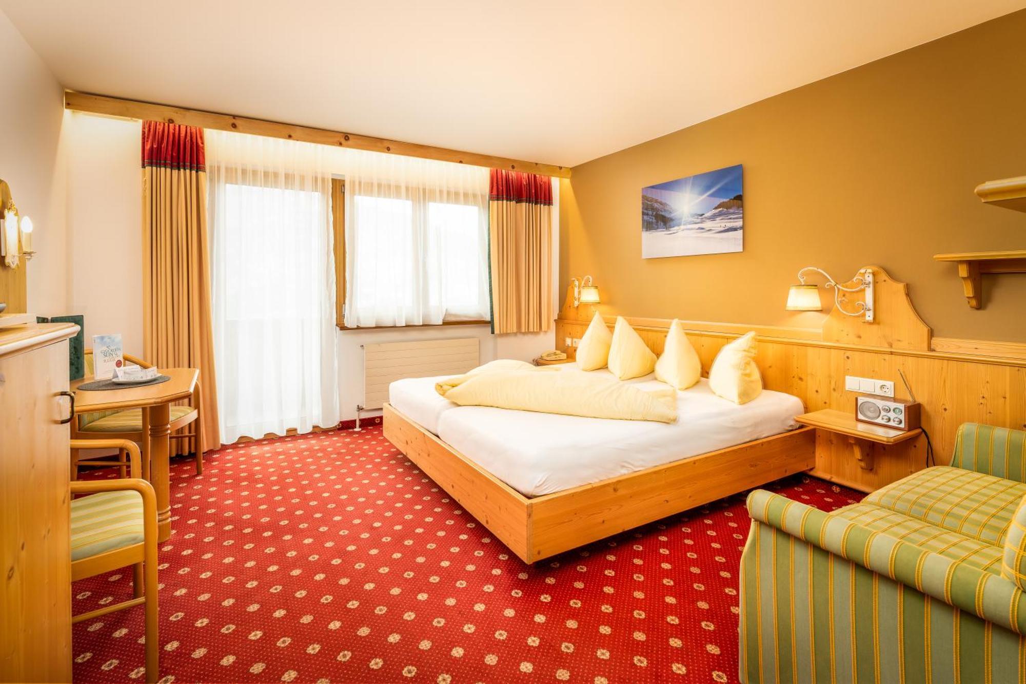 Alpen Wohlfuehlhotel Doerflwirt هينزنبرغ المظهر الخارجي الصورة